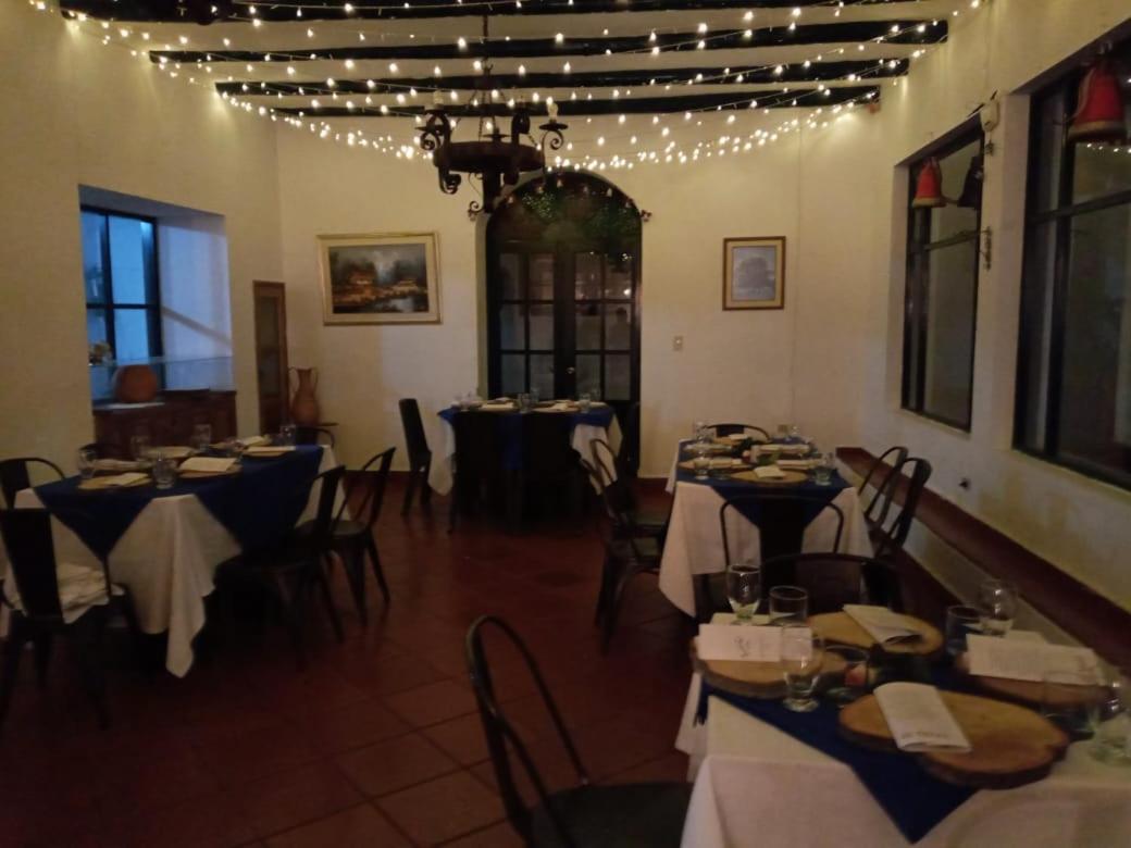 Hospederia La Roca Plaza Principal Bed and Breakfast Boyacá Exteriör bild