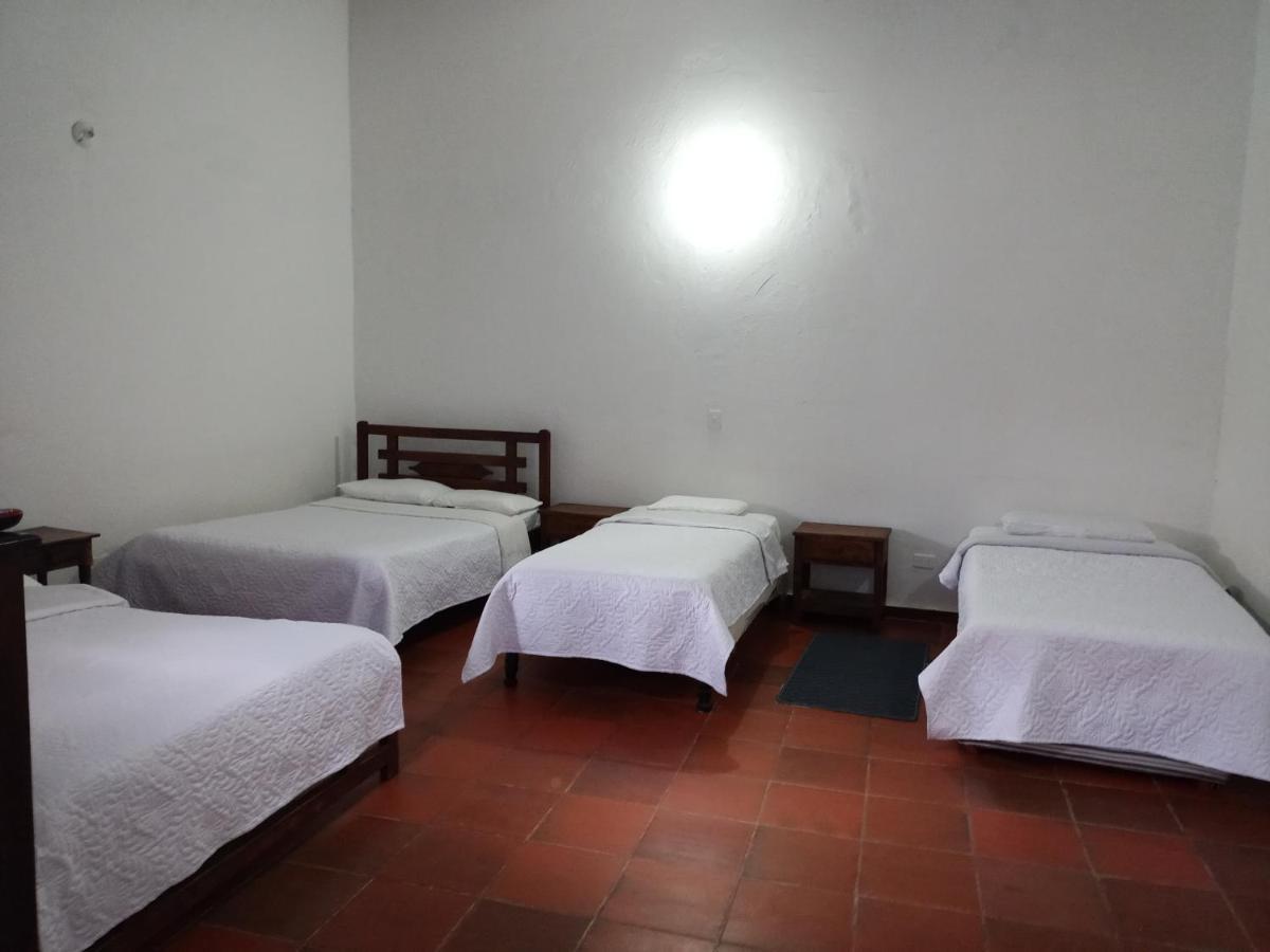 Hospederia La Roca Plaza Principal Bed and Breakfast Boyacá Exteriör bild