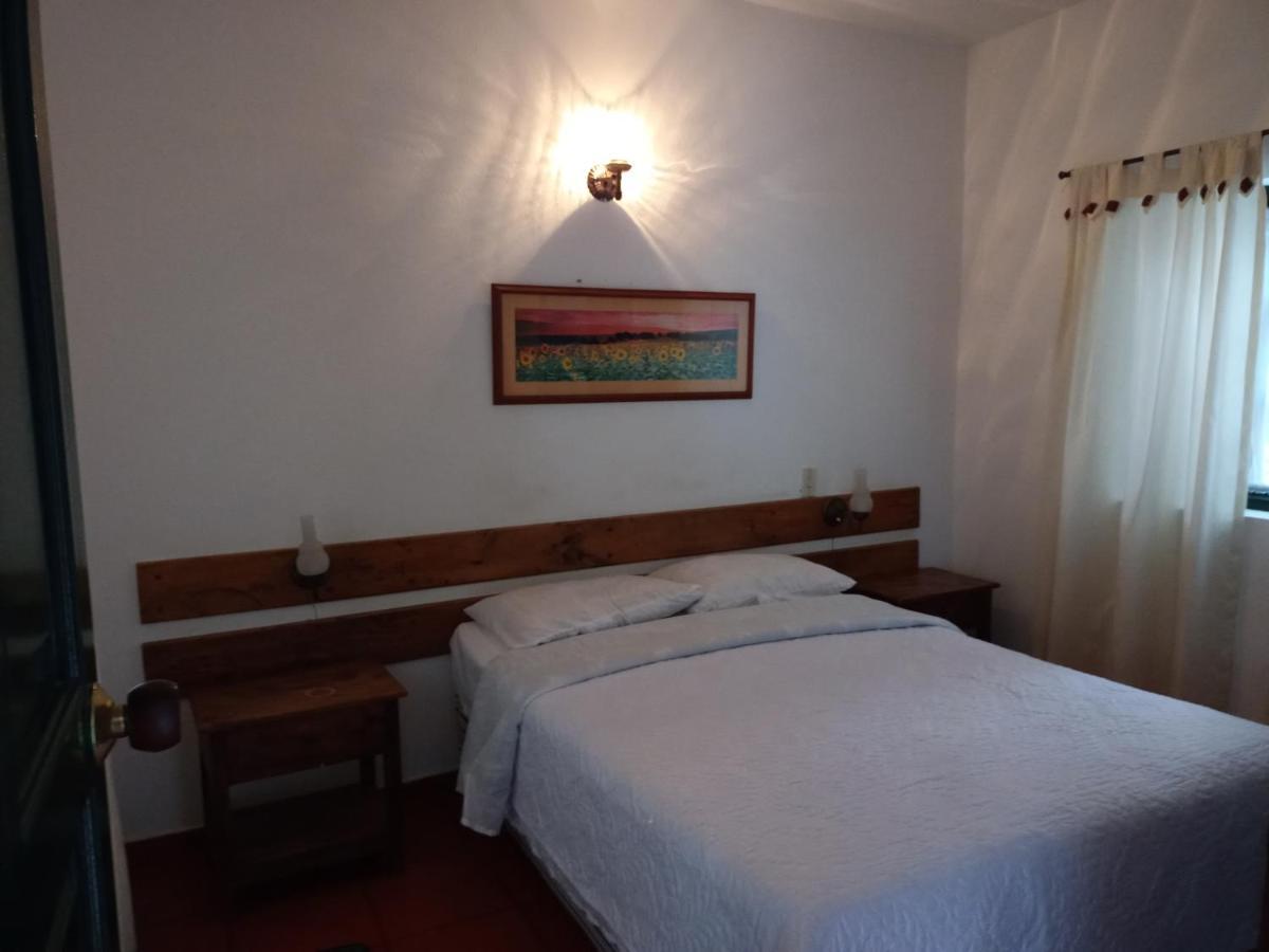 Hospederia La Roca Plaza Principal Bed and Breakfast Boyacá Exteriör bild