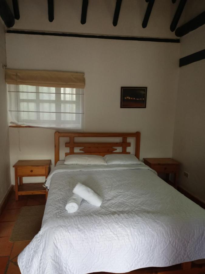 Hospederia La Roca Plaza Principal Bed and Breakfast Boyacá Exteriör bild
