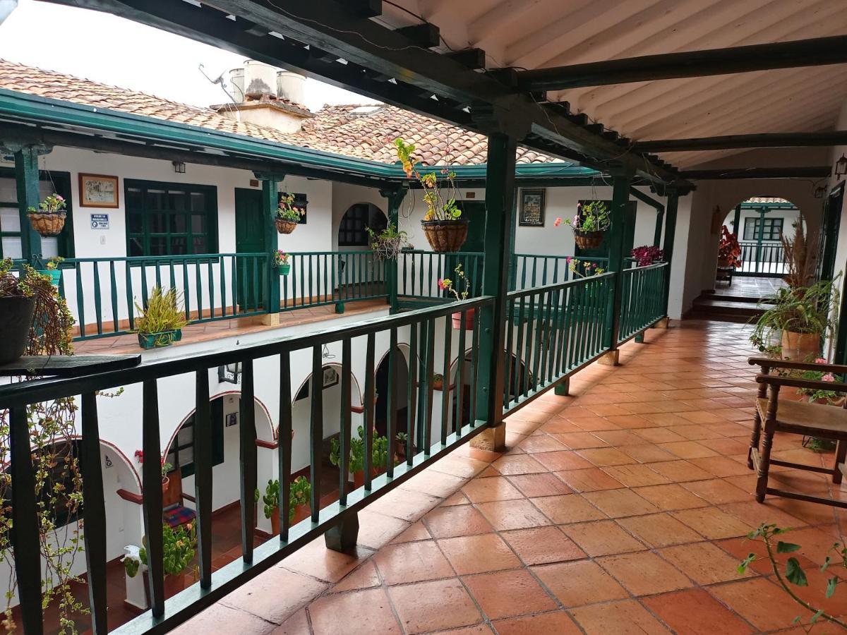 Hospederia La Roca Plaza Principal Bed and Breakfast Boyacá Exteriör bild